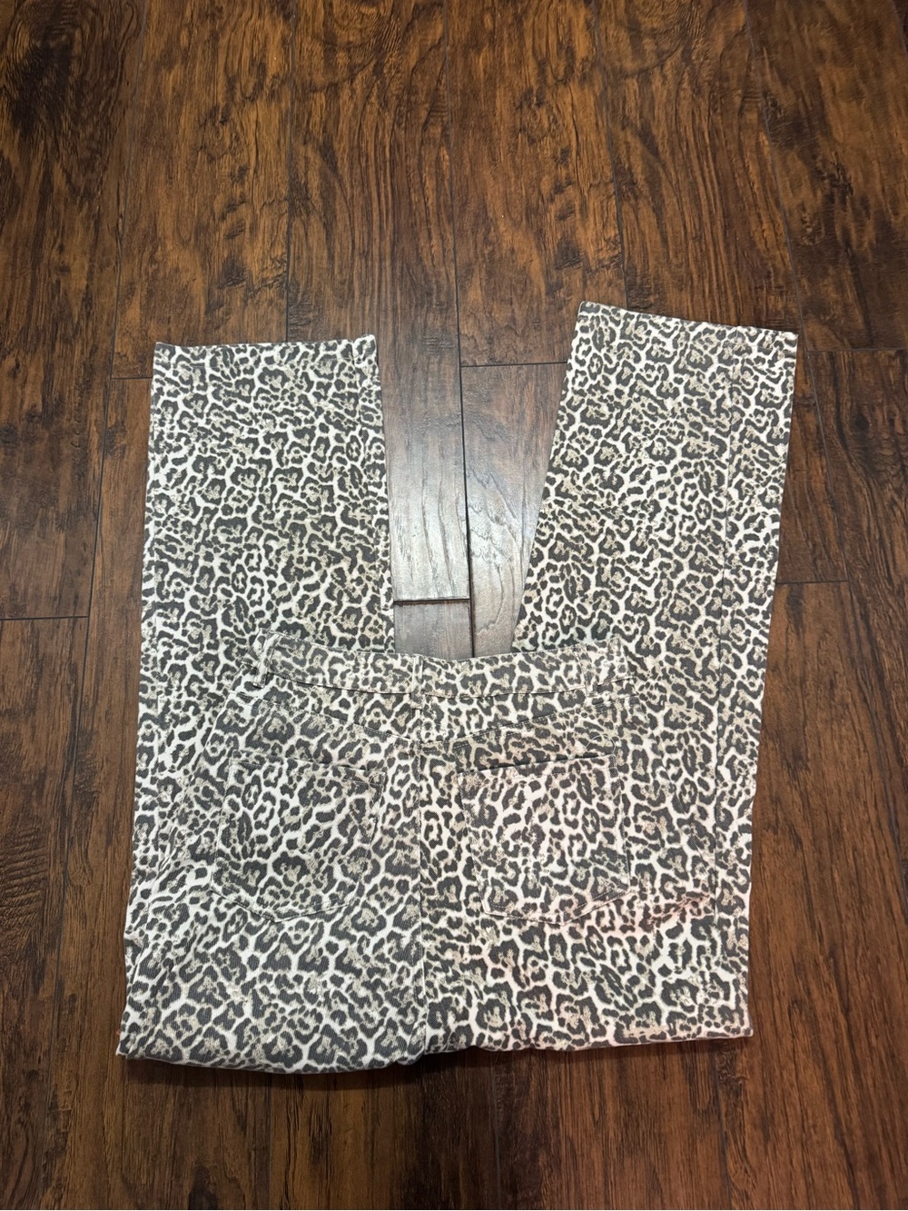 Jeans - Picture 2 of 4